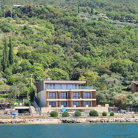 Attilio High Living Suites - Adults Only Torri Del Benaco Buitenkant foto